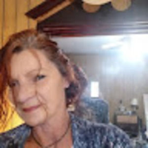 Meet your Posher, Vickie
